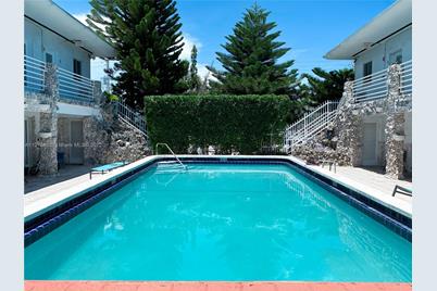 320 85th St #24 - Photo 1