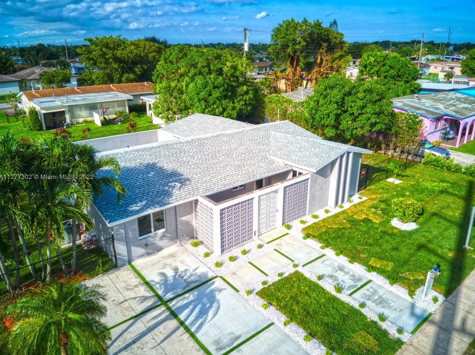 10475 152nd St, Miami FL  33157-1420 exterior