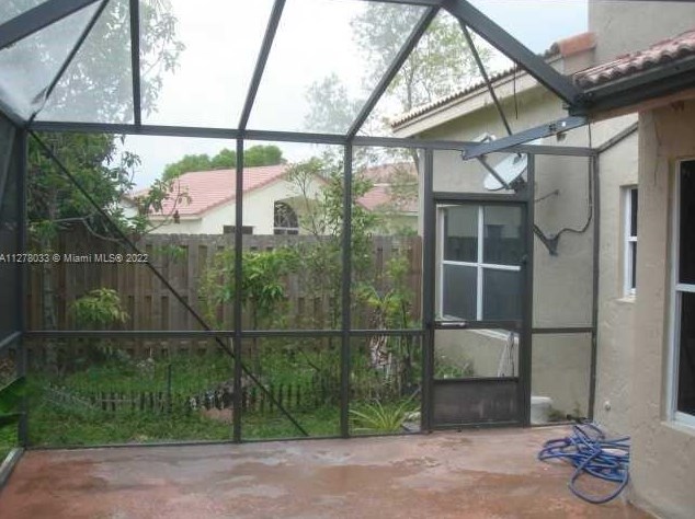 18232 5th St, Hollywood FL  33029-4310 exterior