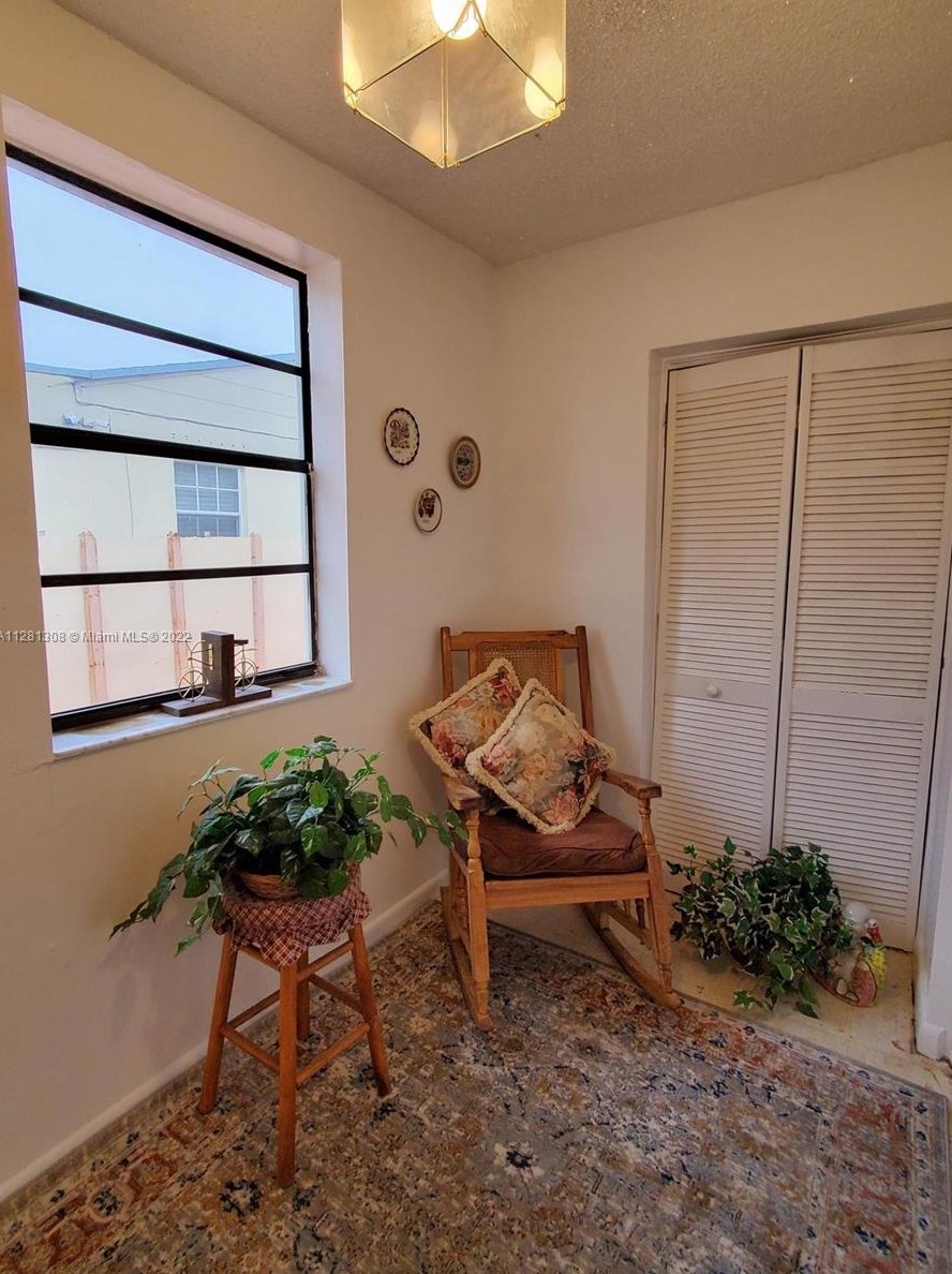 3440 18th St, Miami FL 33175-1501 exterior