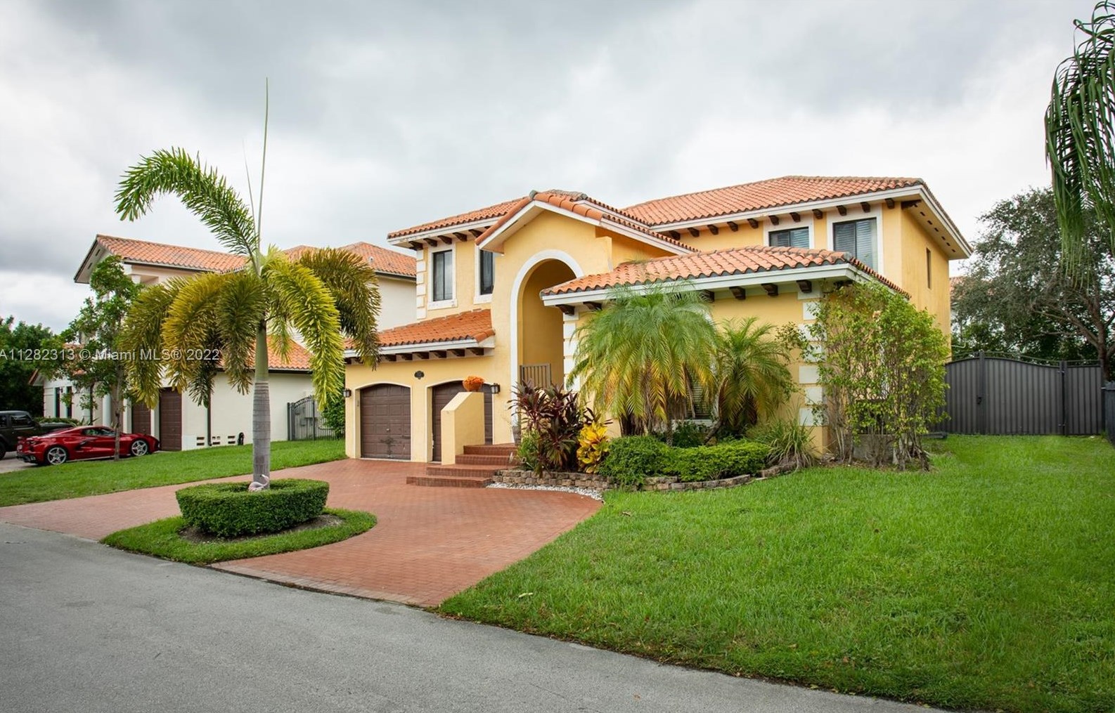 7545 188th Ln, Miami FL  33157-8075 exterior