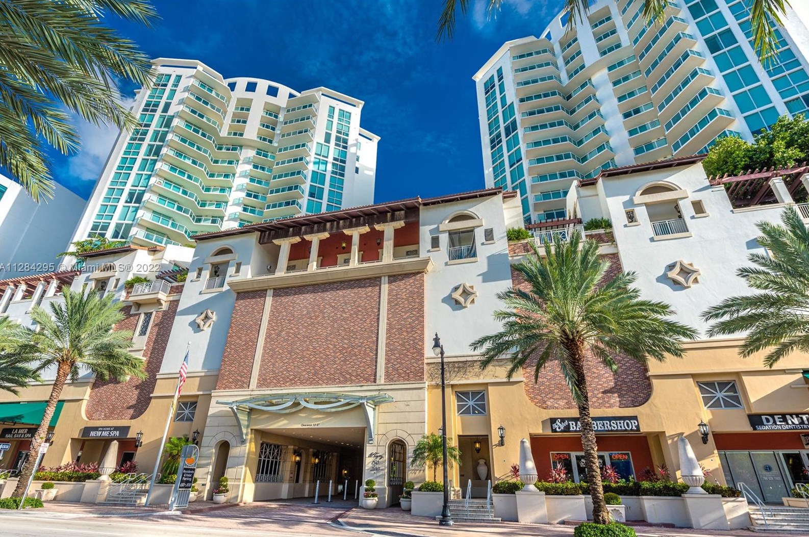 150 Sunny Isles Blvd, Miami FL 33160-4391 exterior