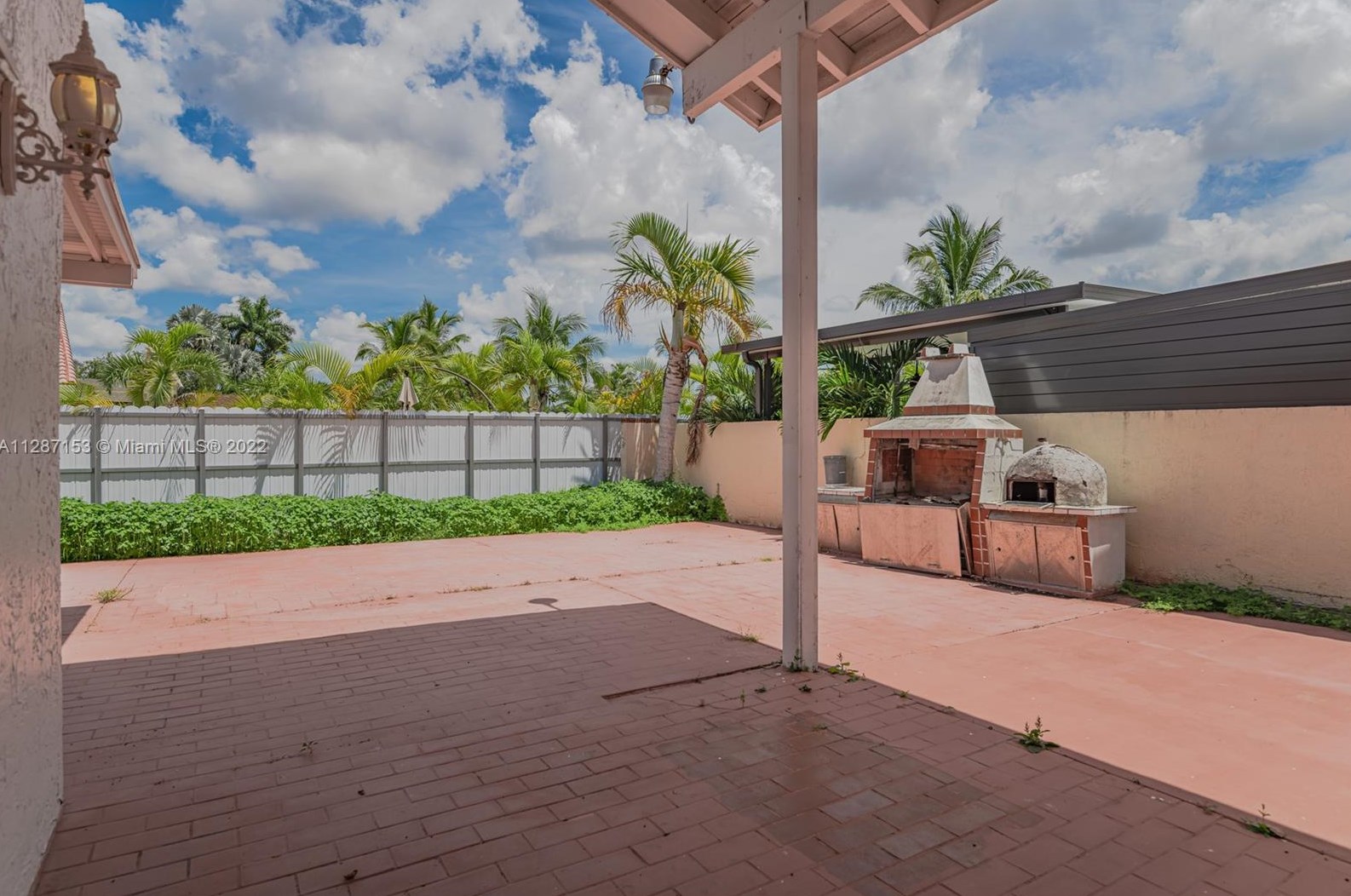 14417 45 Ter, Miami FL  33185-4309 exterior