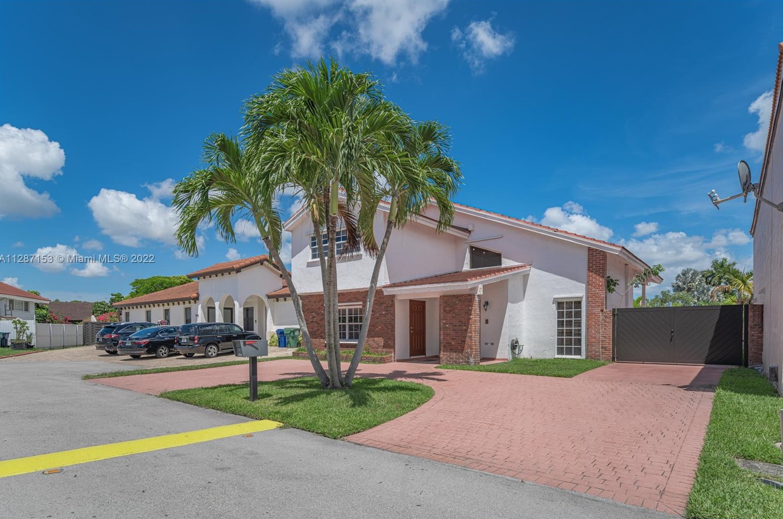 14417 45 Ter, Miami FL  33185-4309 exterior