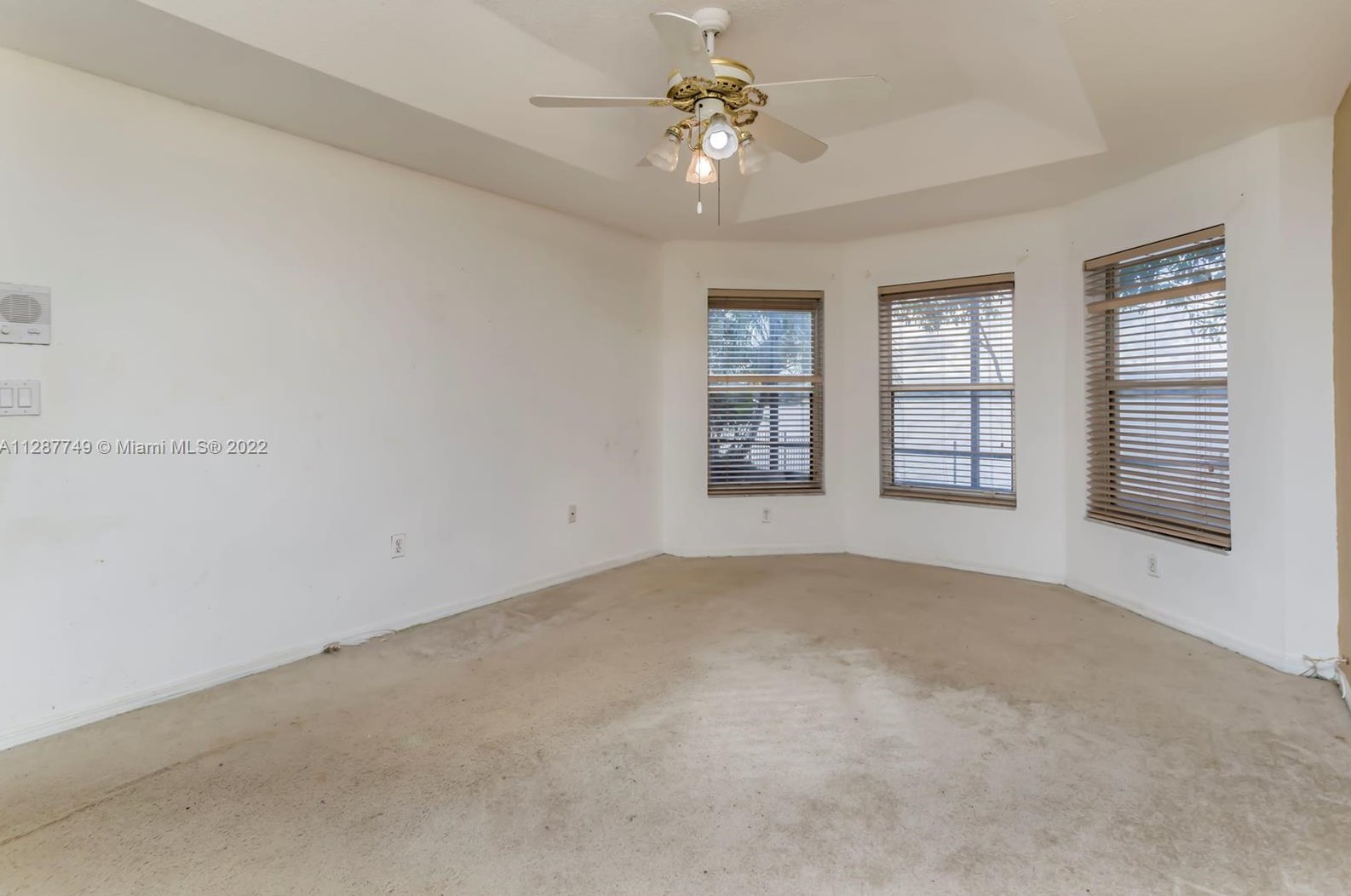 18322 33 St, Hollywood FL 33023-5682 exterior