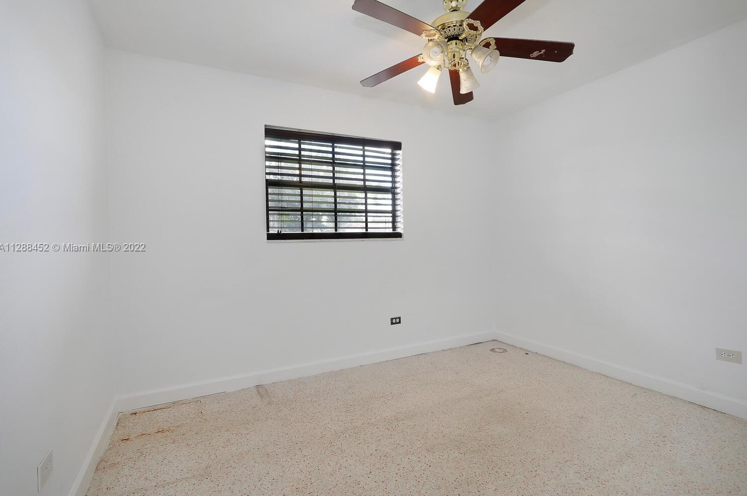 9821 13th Ter, Miami FL  33174-2913 exterior