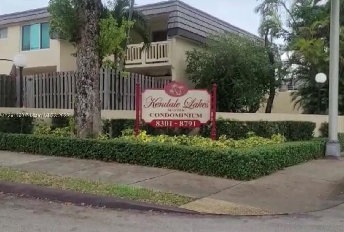 8475 137th Ave, Miami FL 33183-4074 exterior