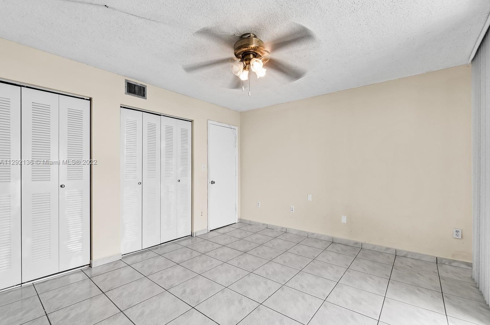 7899 Bayshore Ct, Miami FL 33138-6324 exterior