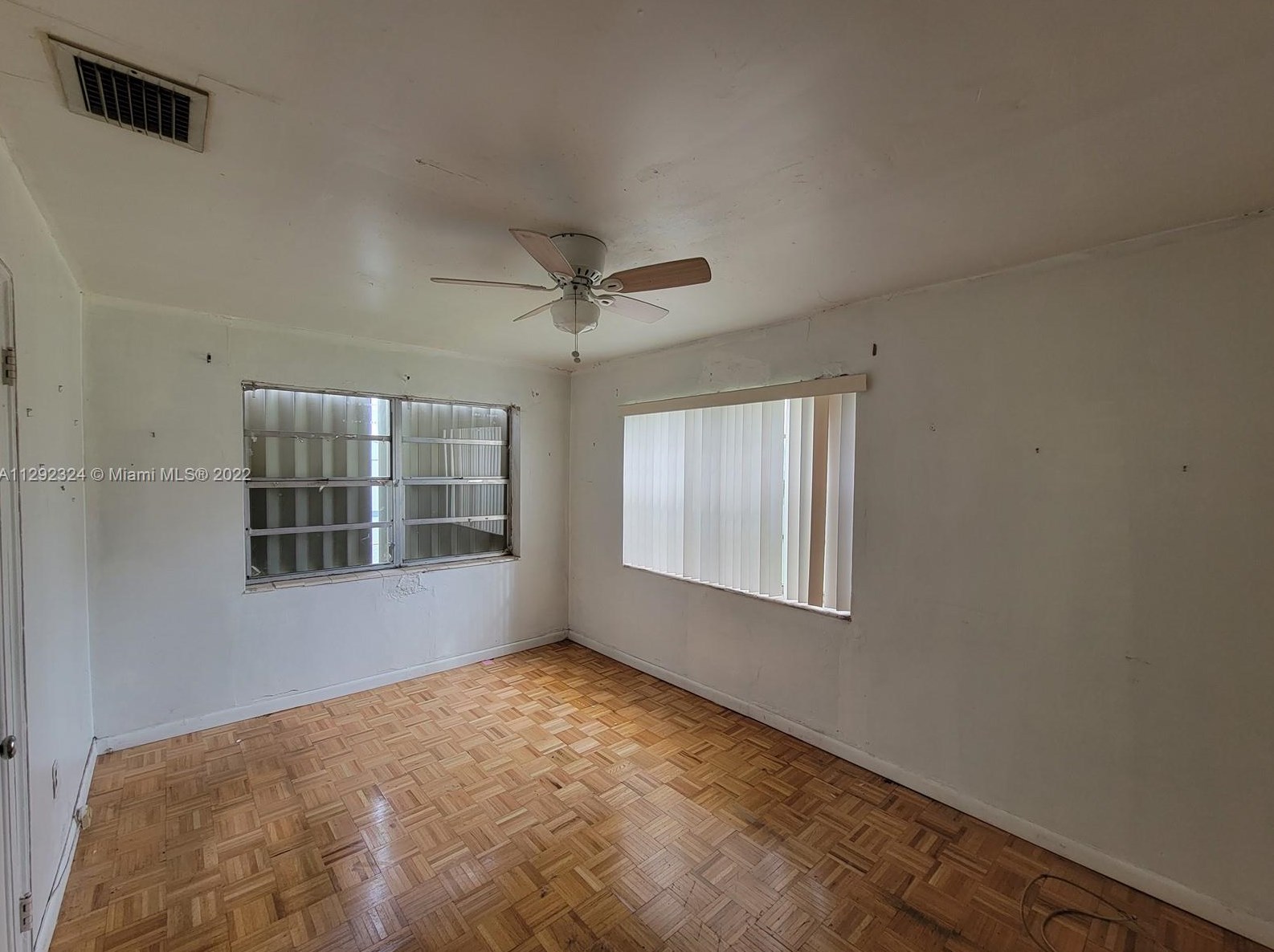 2281 81 Ter, Miami FL 33147-4838 exterior