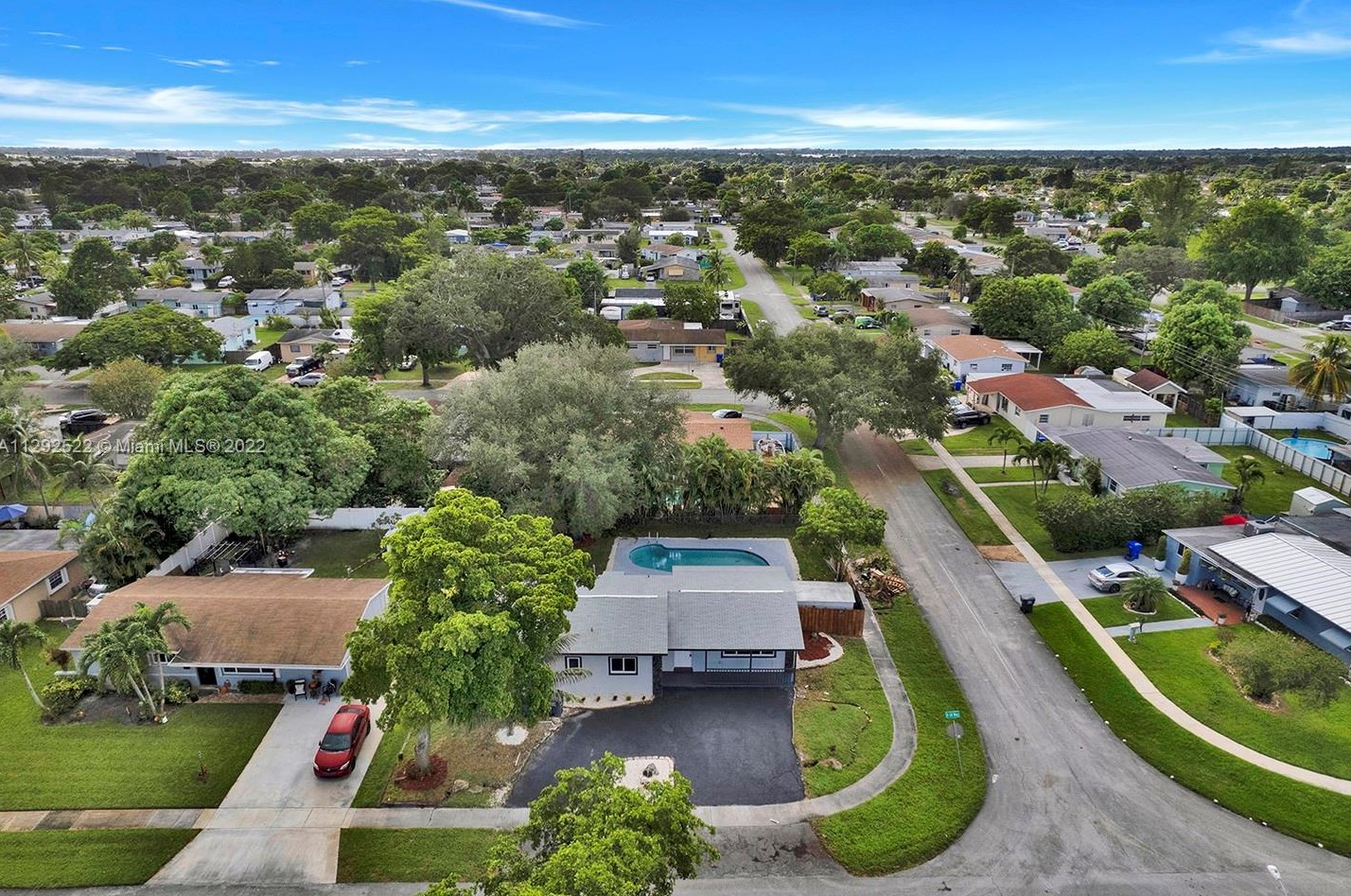 350 68th Way, Hollywood FL  33024-7542 exterior