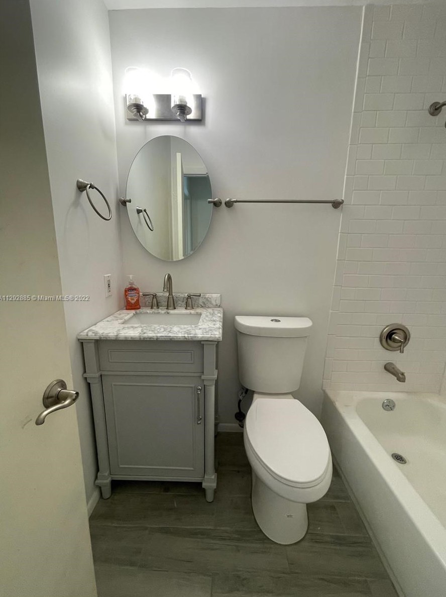 7786 Ridgewood Dr, Lake Worth FL  33467-6330 exterior