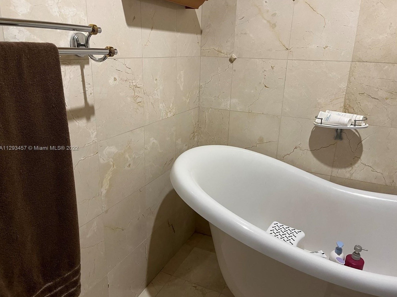 797 94 St, Miami FL 33138-2914 exterior