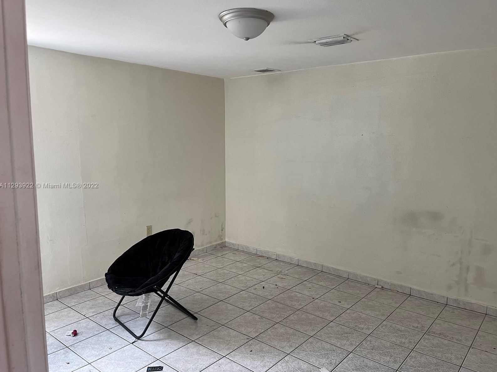 3431 172 Ter, Miami FL 33056-4166 exterior