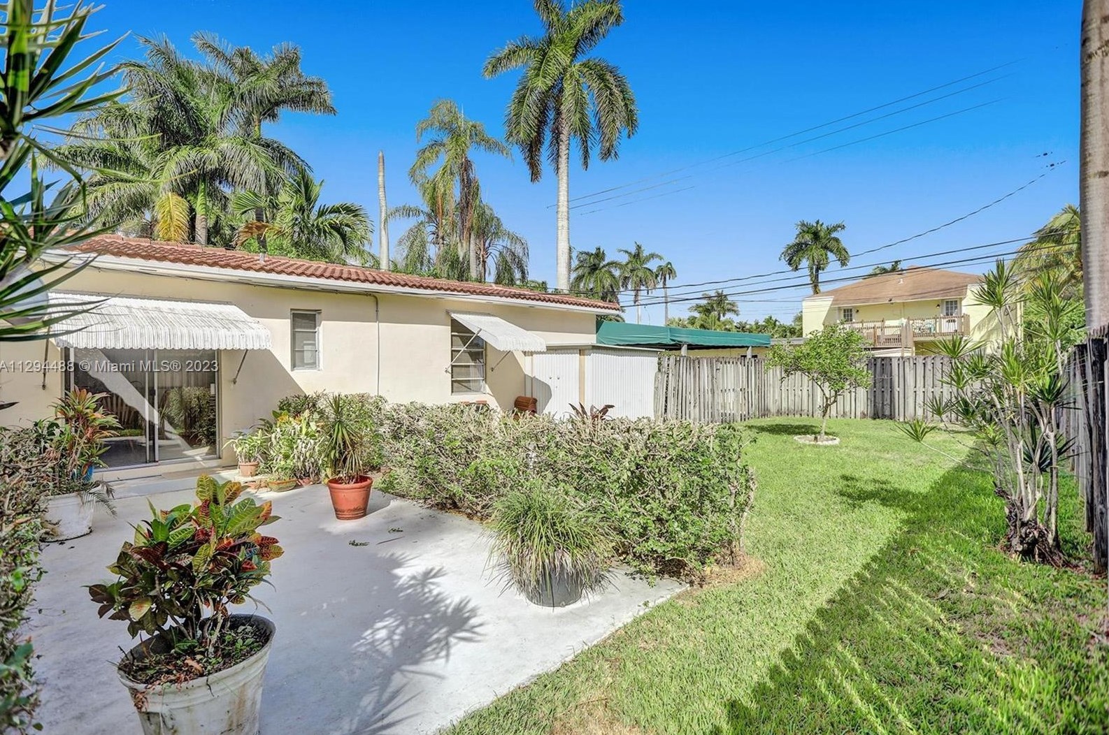 1231 Van Buren St, Hollywood FL 33020-5111 exterior