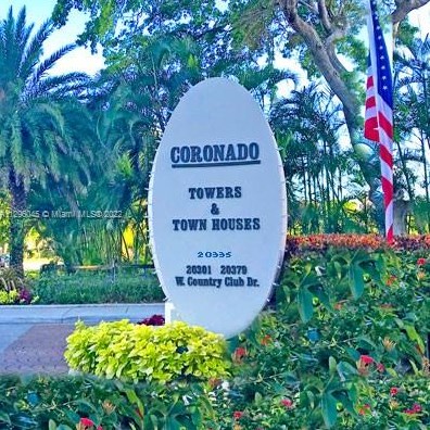 20379 Country Club Dr, Miami FL  33180-1627 exterior