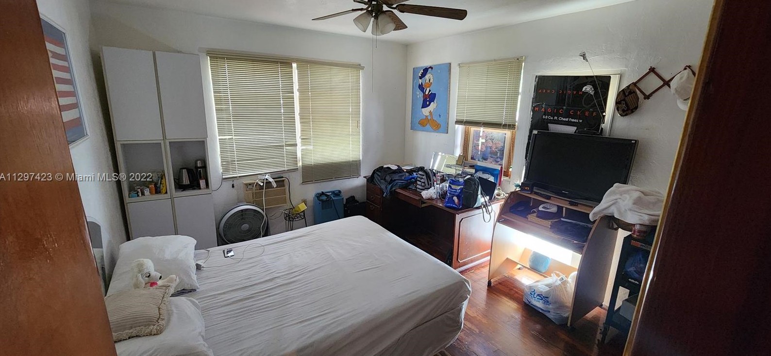 1260 69 St, Miami FL 33147-7152 exterior