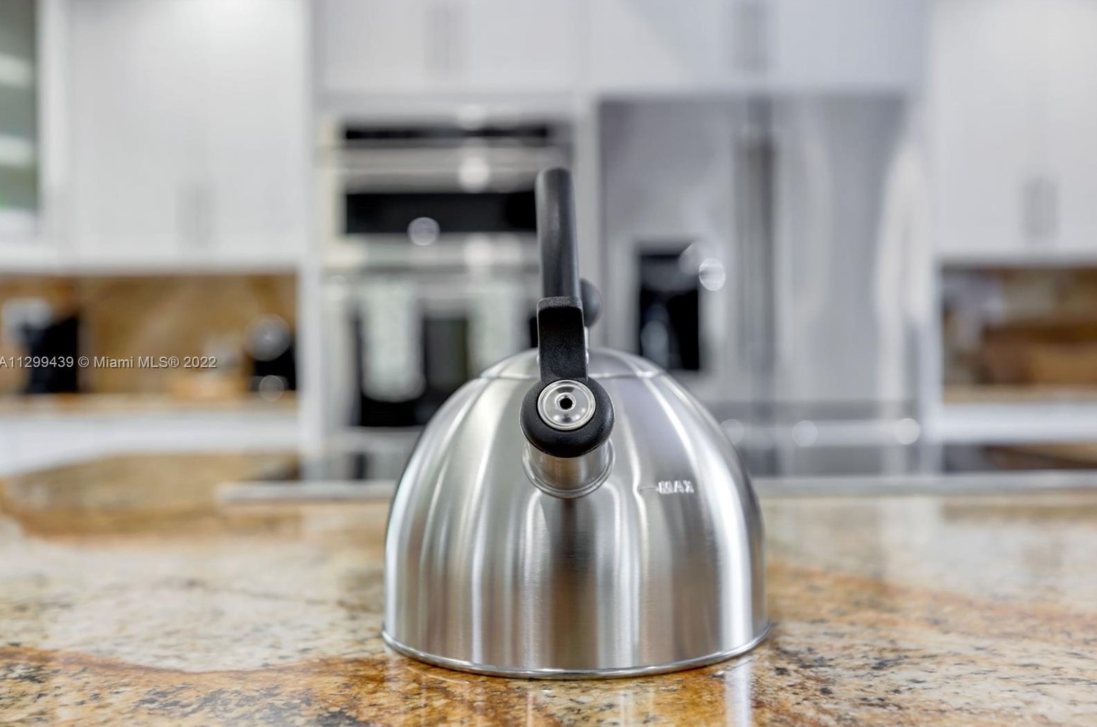 16520 35th Ave, Miami FL  33160-3817 exterior