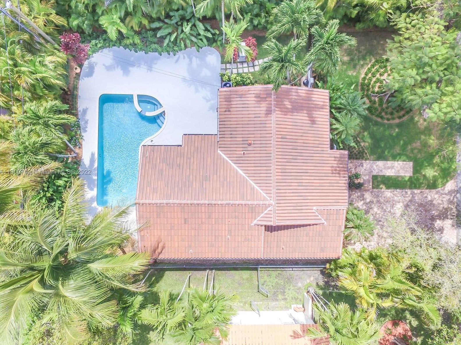 1007 Monterey St, Miami FL  33134-2579 exterior