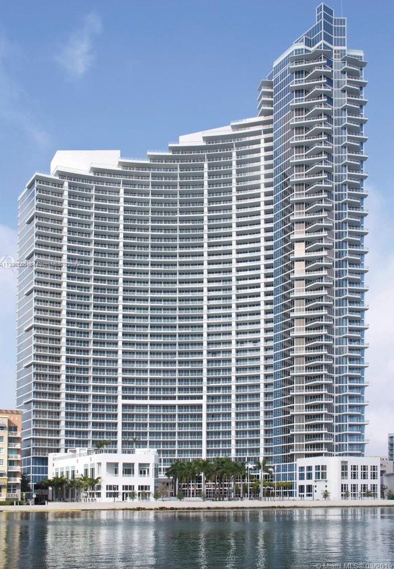 2020 Bayshore Dr, Miami FL 33137-5153 exterior