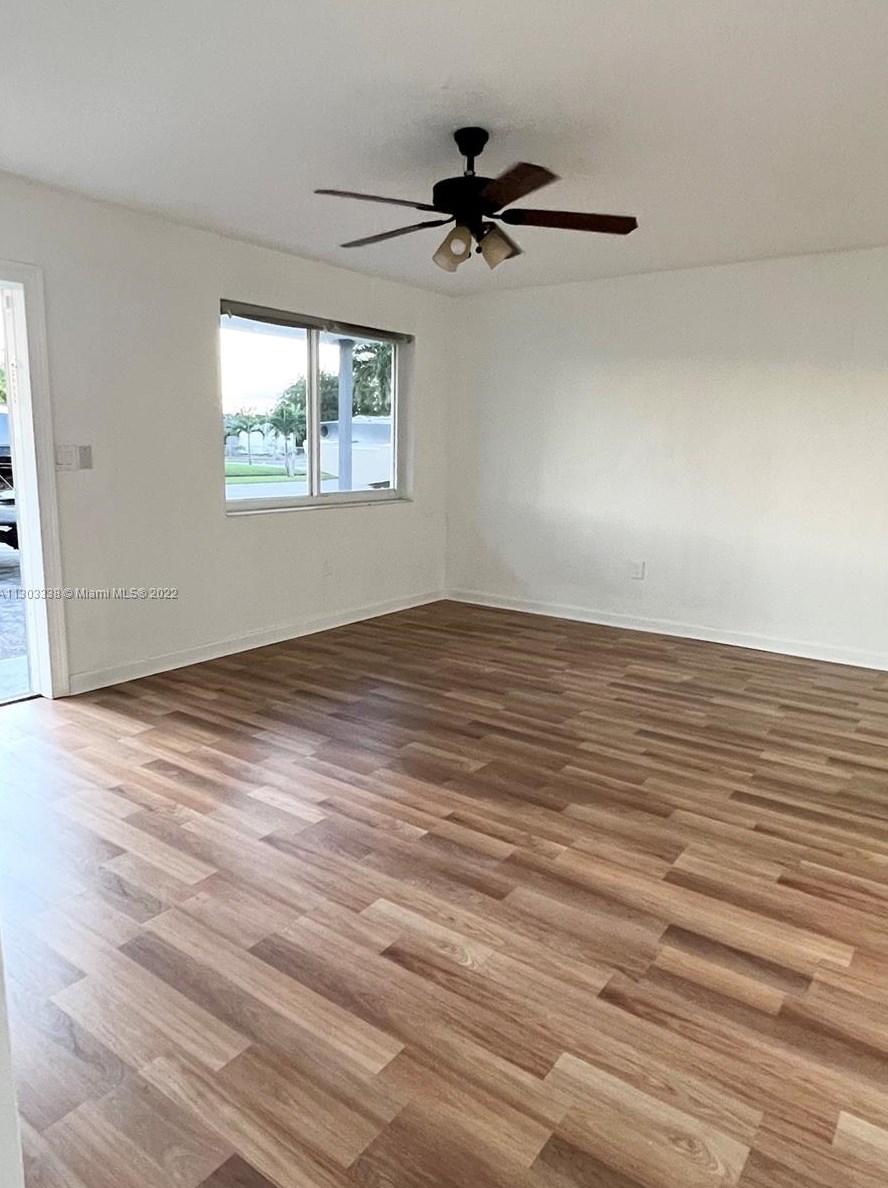 1031 70th Ter, Hollywood FL  33024-5523 exterior