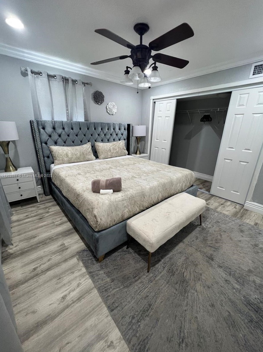 90 144th St, Miami FL  33168-4903 exterior