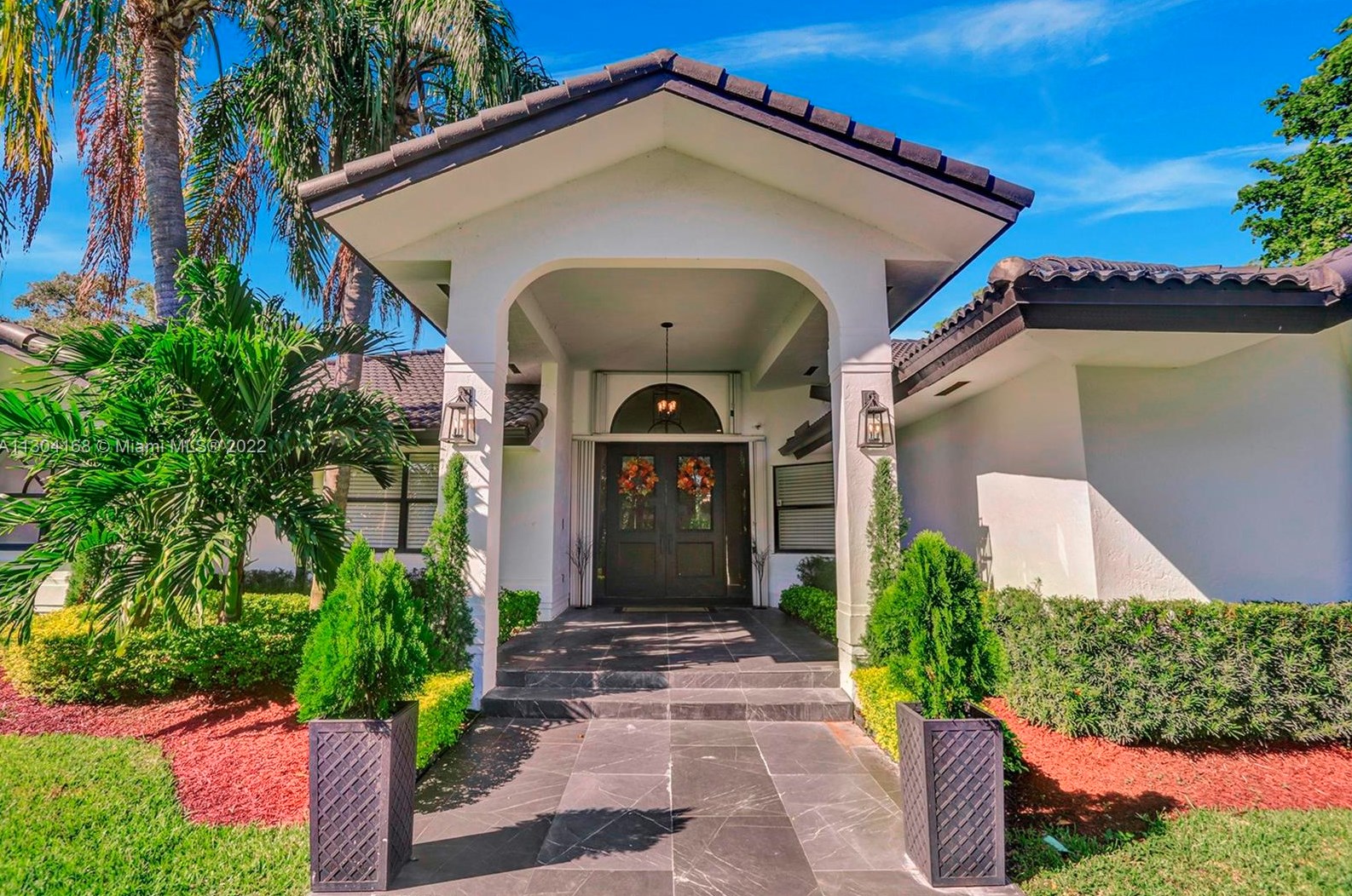 16220 77th Ct, Miami FL  33157-3776 exterior