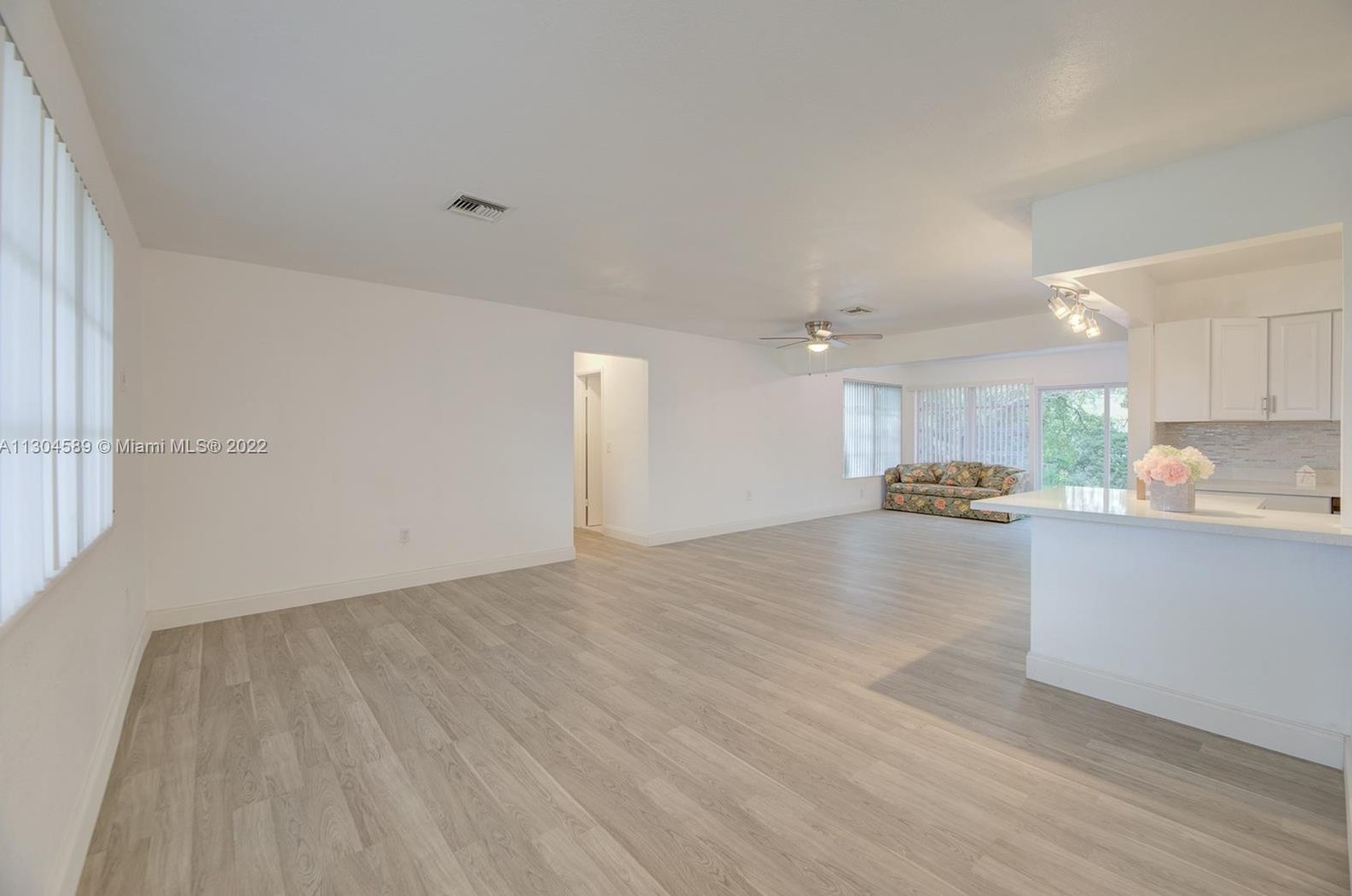 1430 79th Way, Hollywood FL  33024-5140 exterior