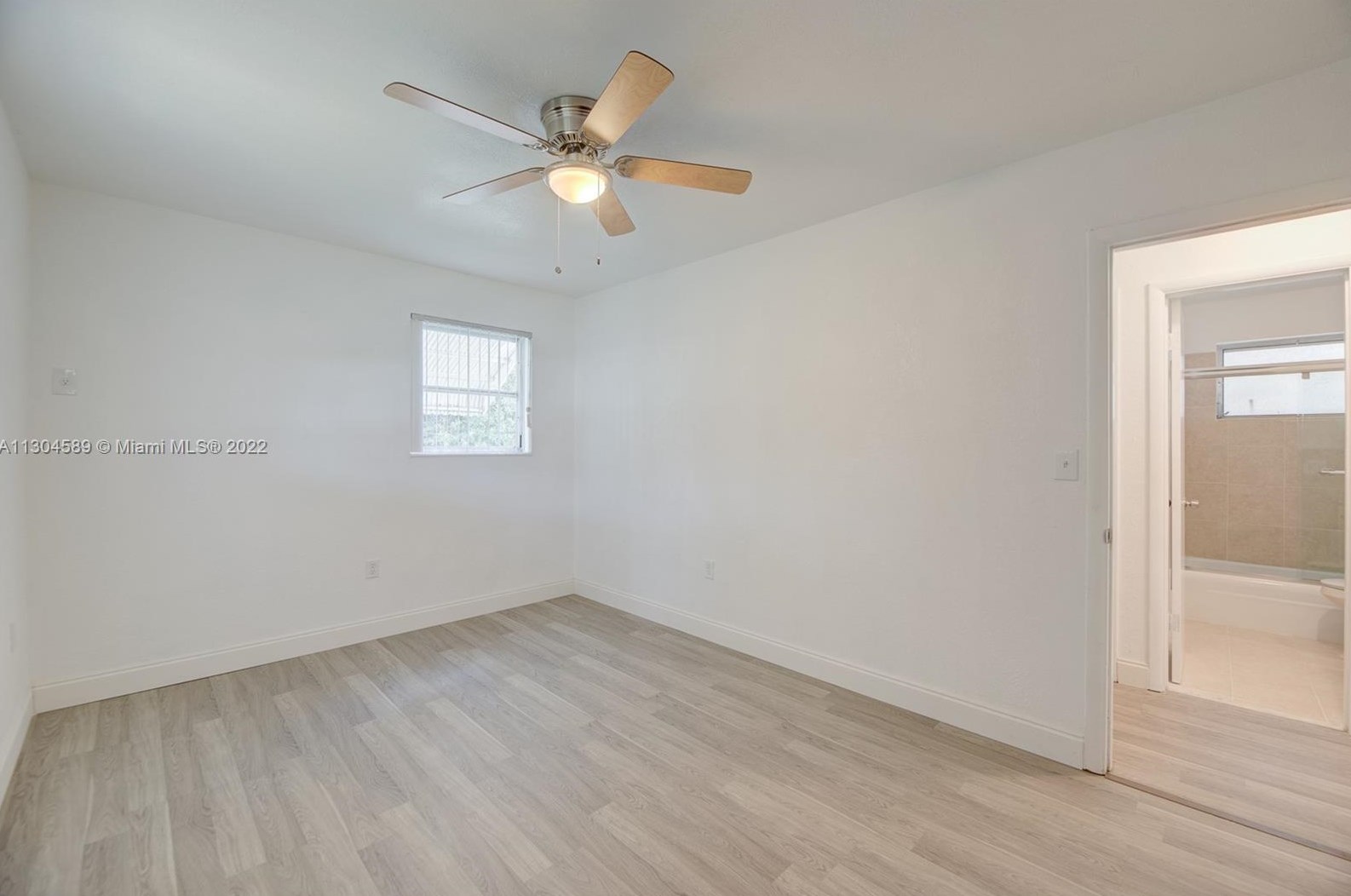 1430 79th Way, Hollywood FL  33024-5140 exterior