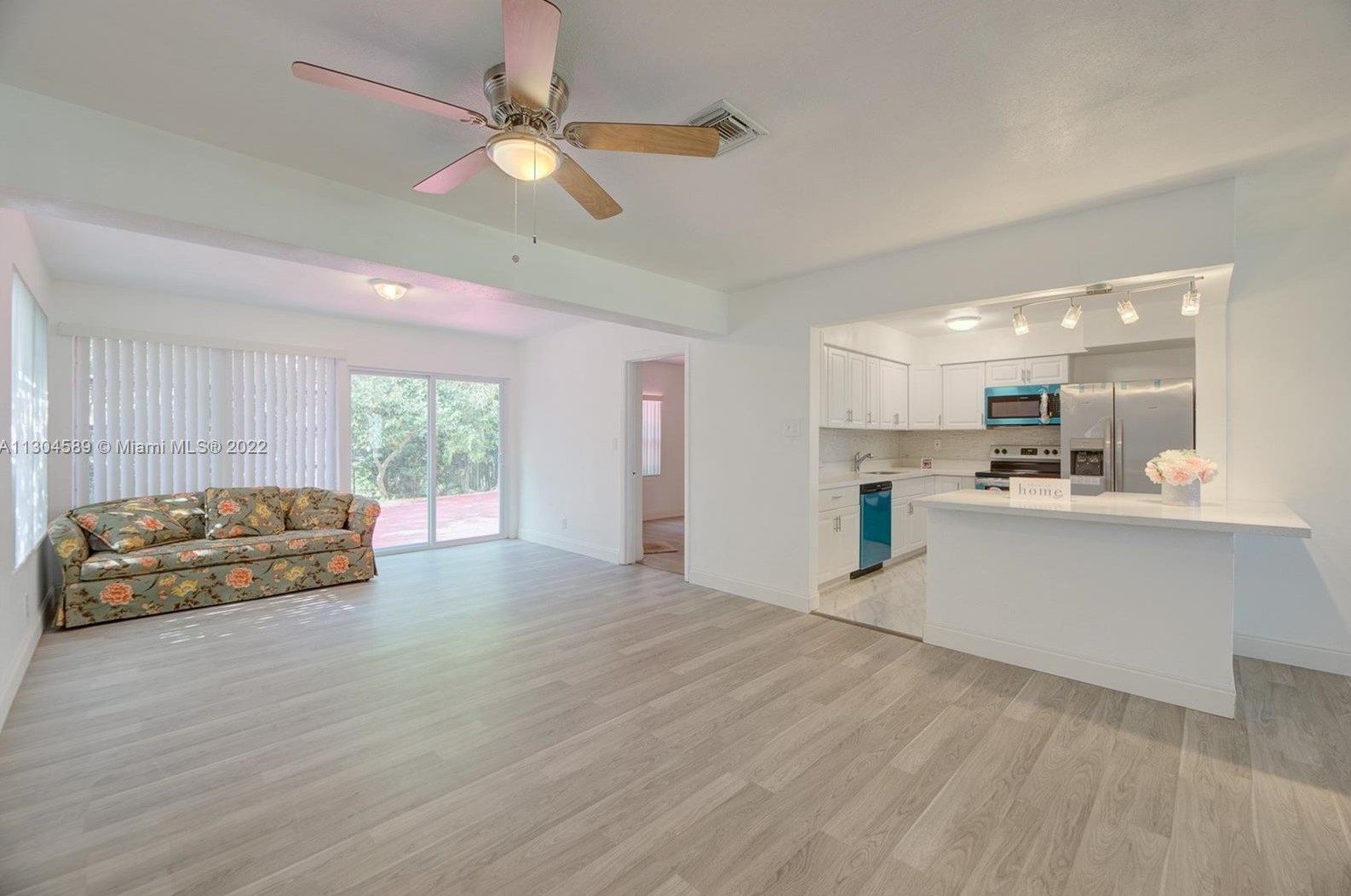 1430 79th Way, Hollywood FL  33024-5140 exterior