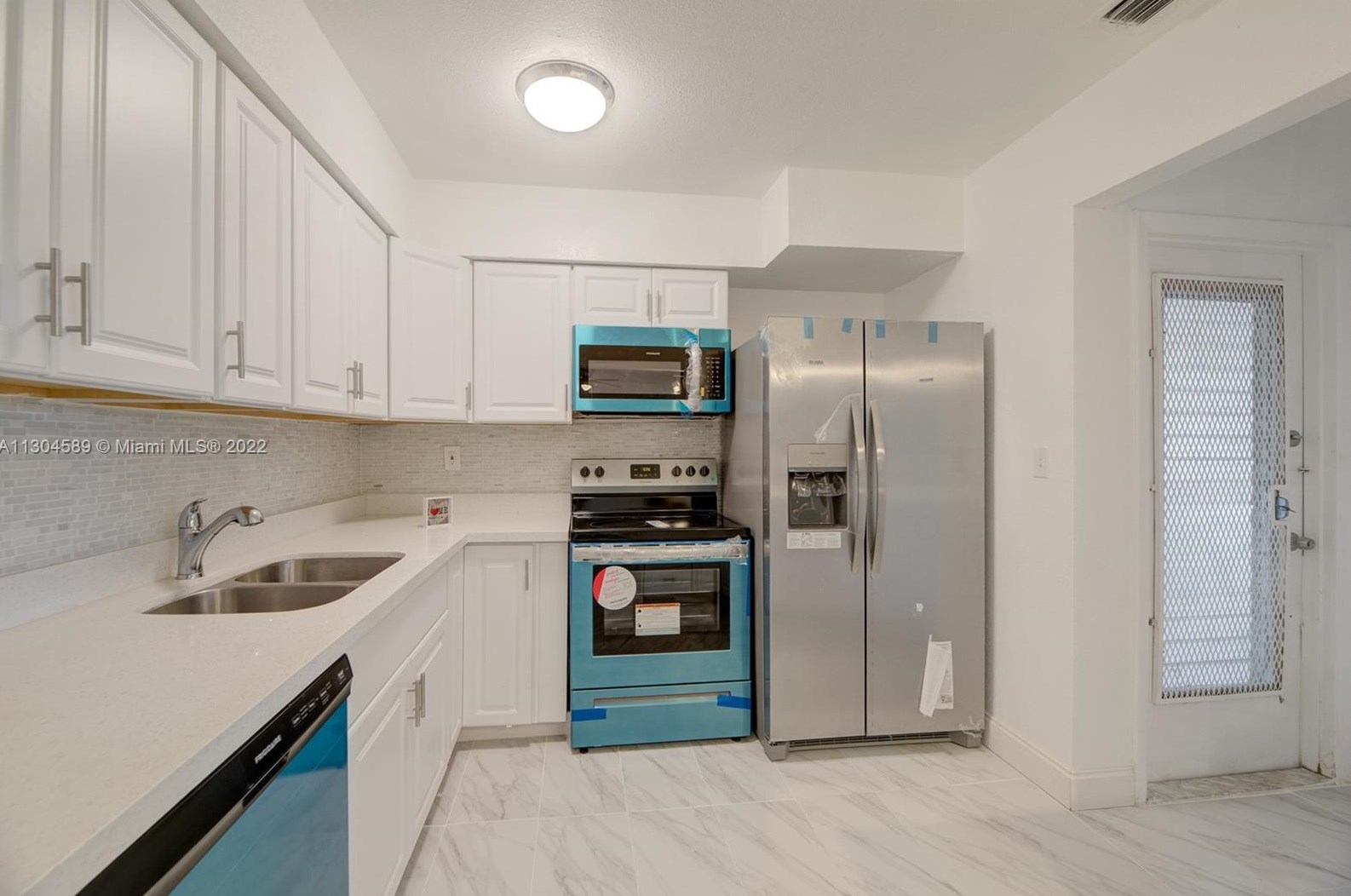 1430 79th Way, Hollywood FL  33024-5140 exterior