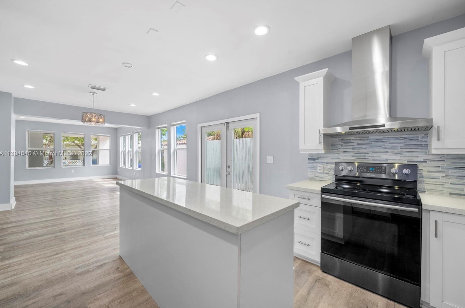 120 49 St, Miami FL 33175-5000 exterior