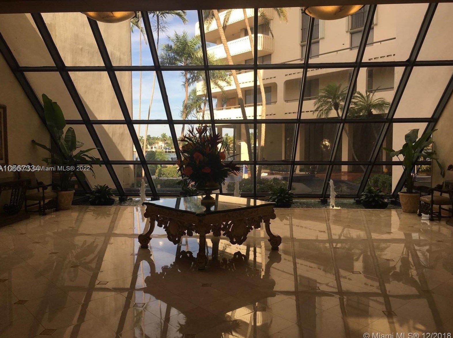 19707 Turnberry Way, Miami FL 33180-2797 exterior