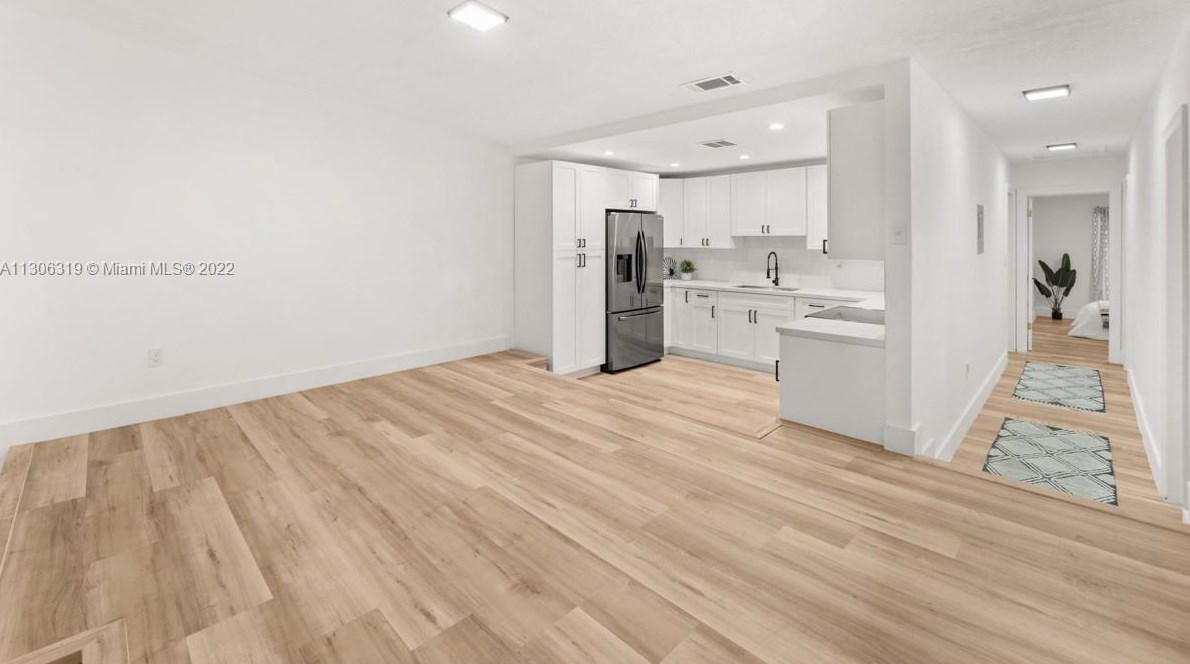 7416 106th Pl, Miami FL  33173-2945 exterior