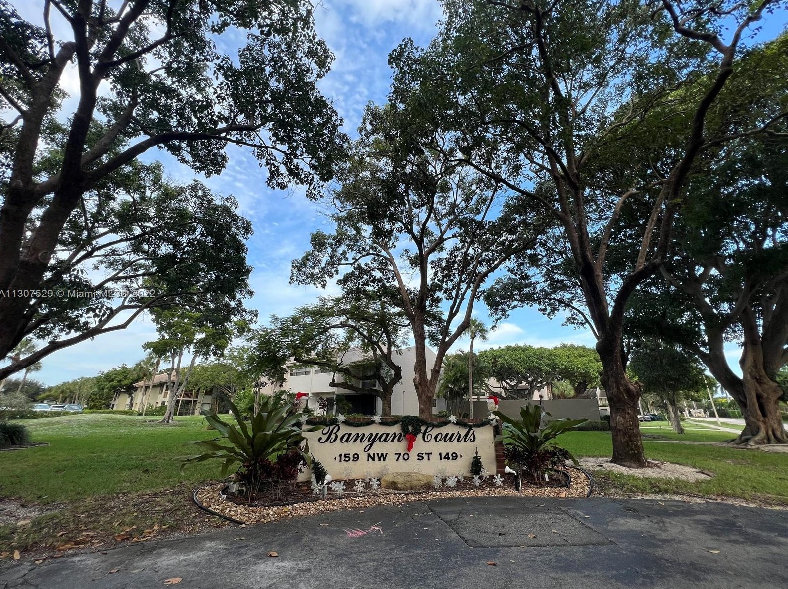 159 70th St, Boca Raton FL  33487-2311 exterior