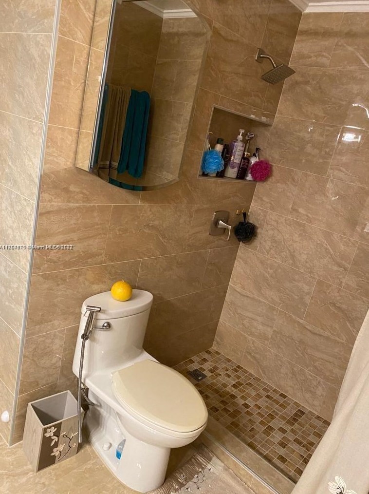 15711 137th Ave, Miami FL  33177-1225 exterior