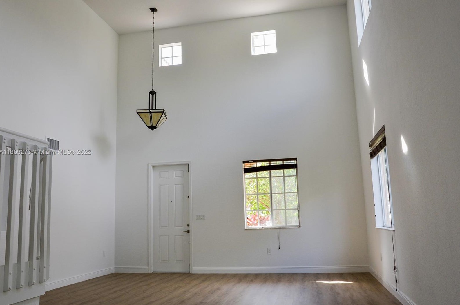 20641 10th Ave, Miami FL  33169-2368 exterior