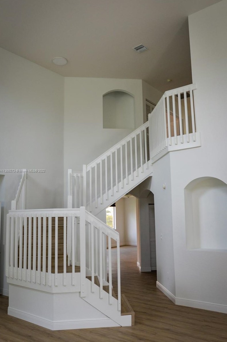 20641 10th Ave, Miami FL  33169-2368 exterior