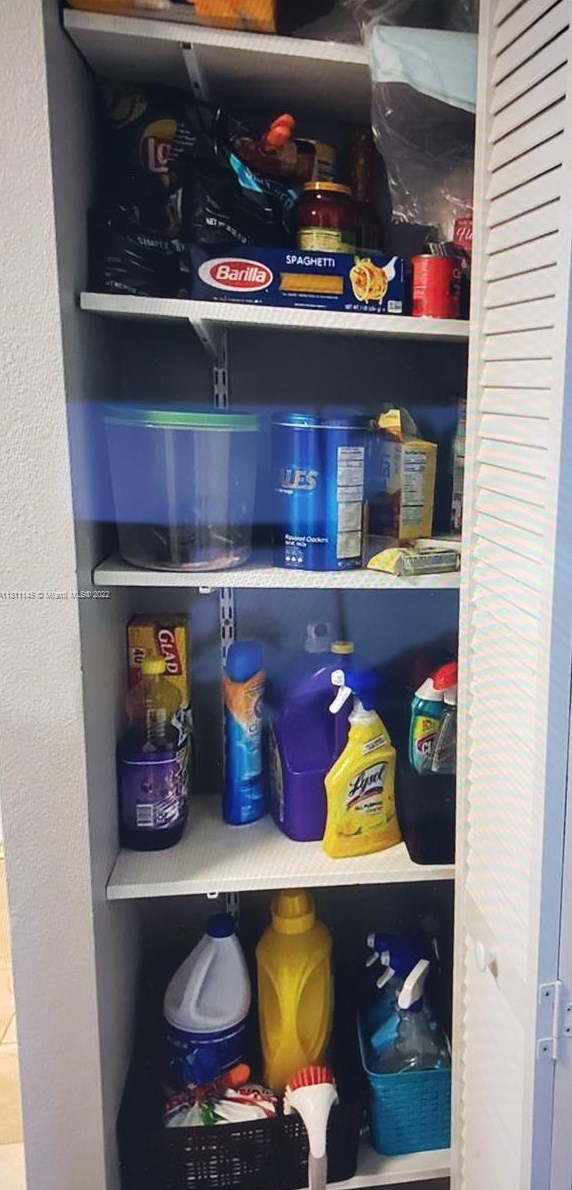 10540 Nw 10th St #101, Hollywood, FL