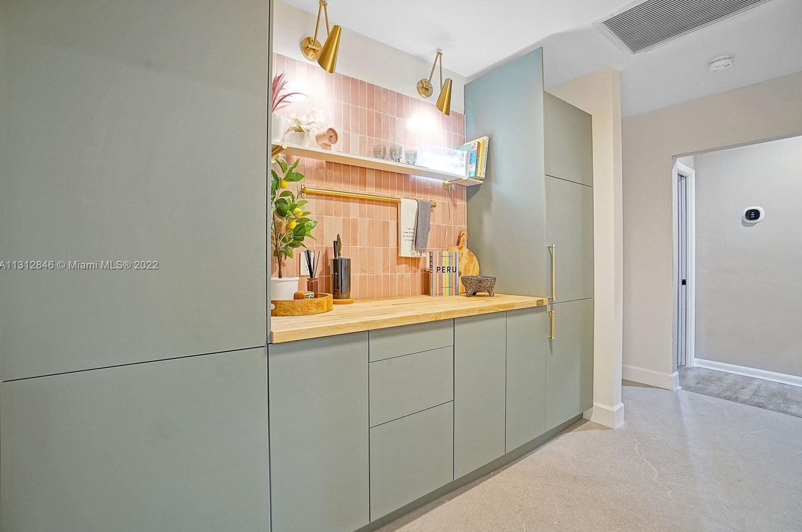 8201 162nd St, Miami FL  33157-3628 exterior