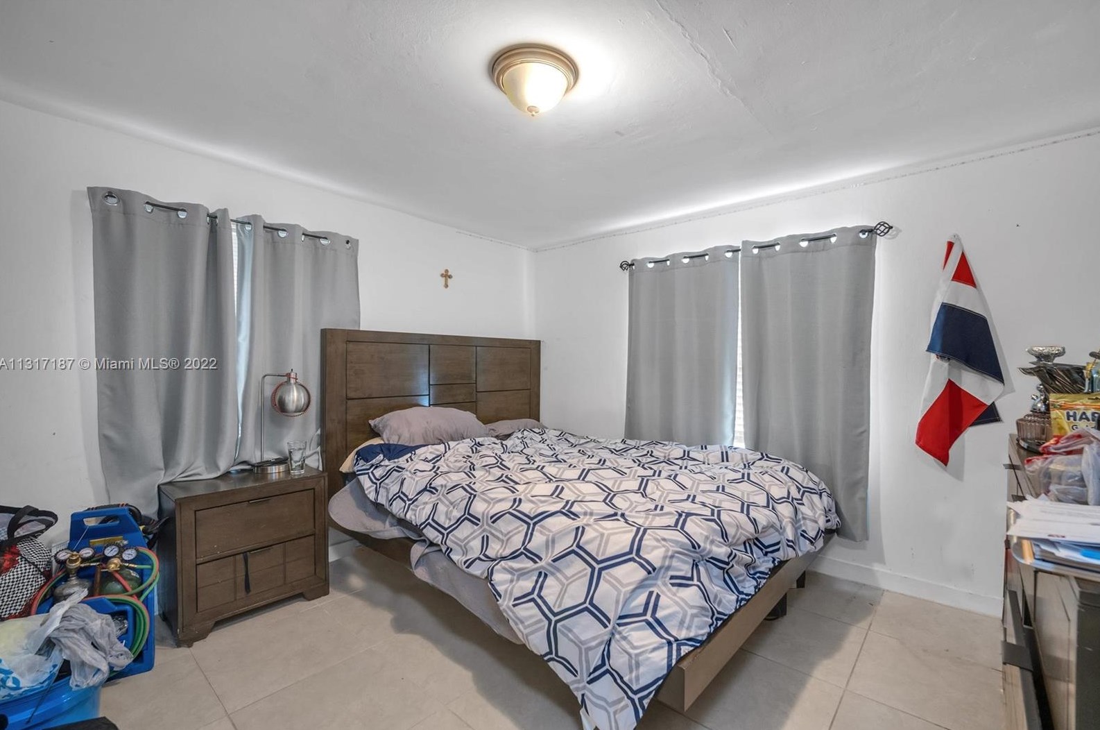 621 Glenn Pkwy, Hollywood FL 33021-5624 exterior