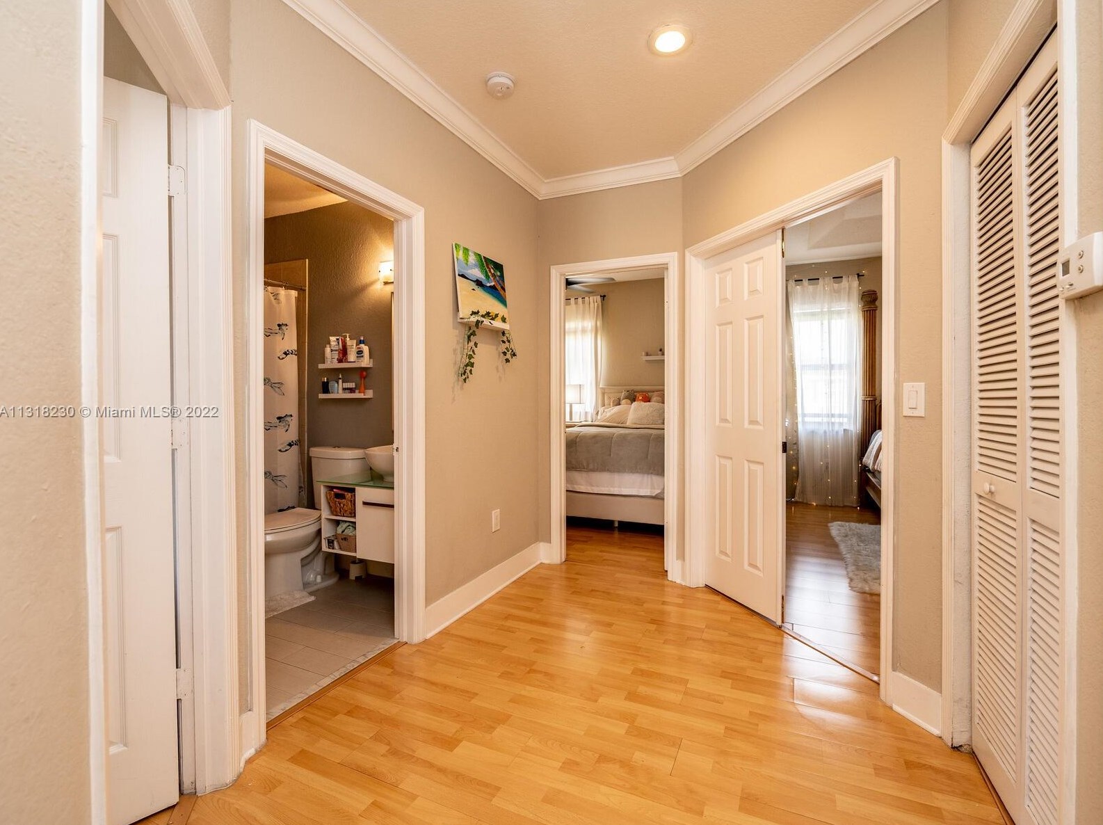 10813 51 Ln, Miami FL 33178-3562 exterior