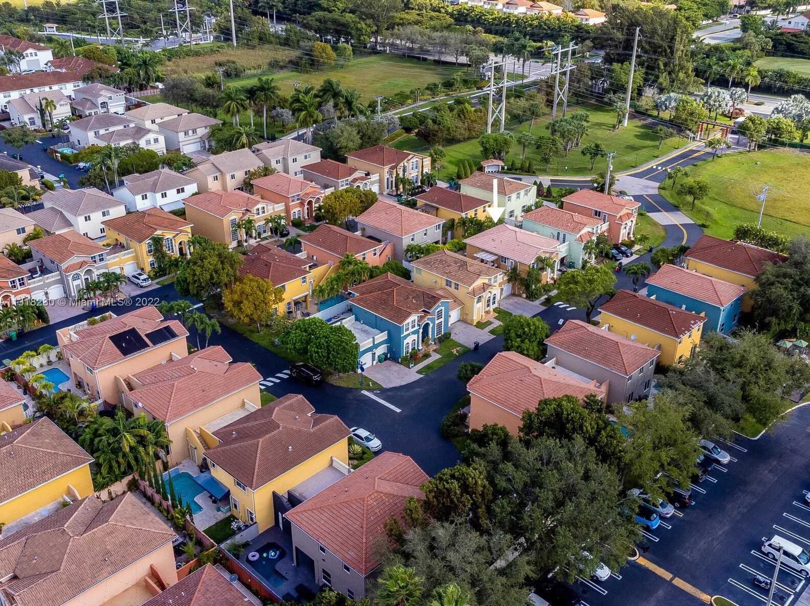 10813 51 Ln, Miami FL 33178-3562 exterior