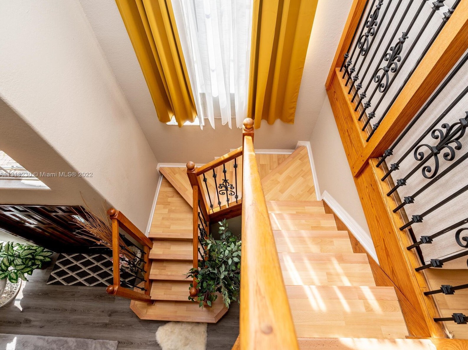 10813 51 Ln, Miami FL 33178-3562 exterior