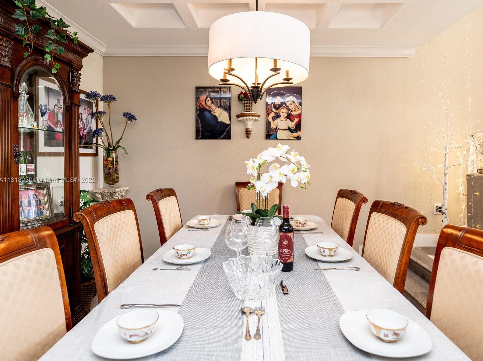 10813 51 Ln, Miami FL 33178-3562 exterior