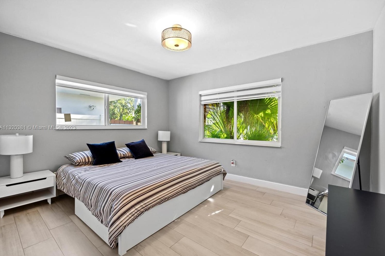 1601 110th St, Miami FL  33161-7414 exterior