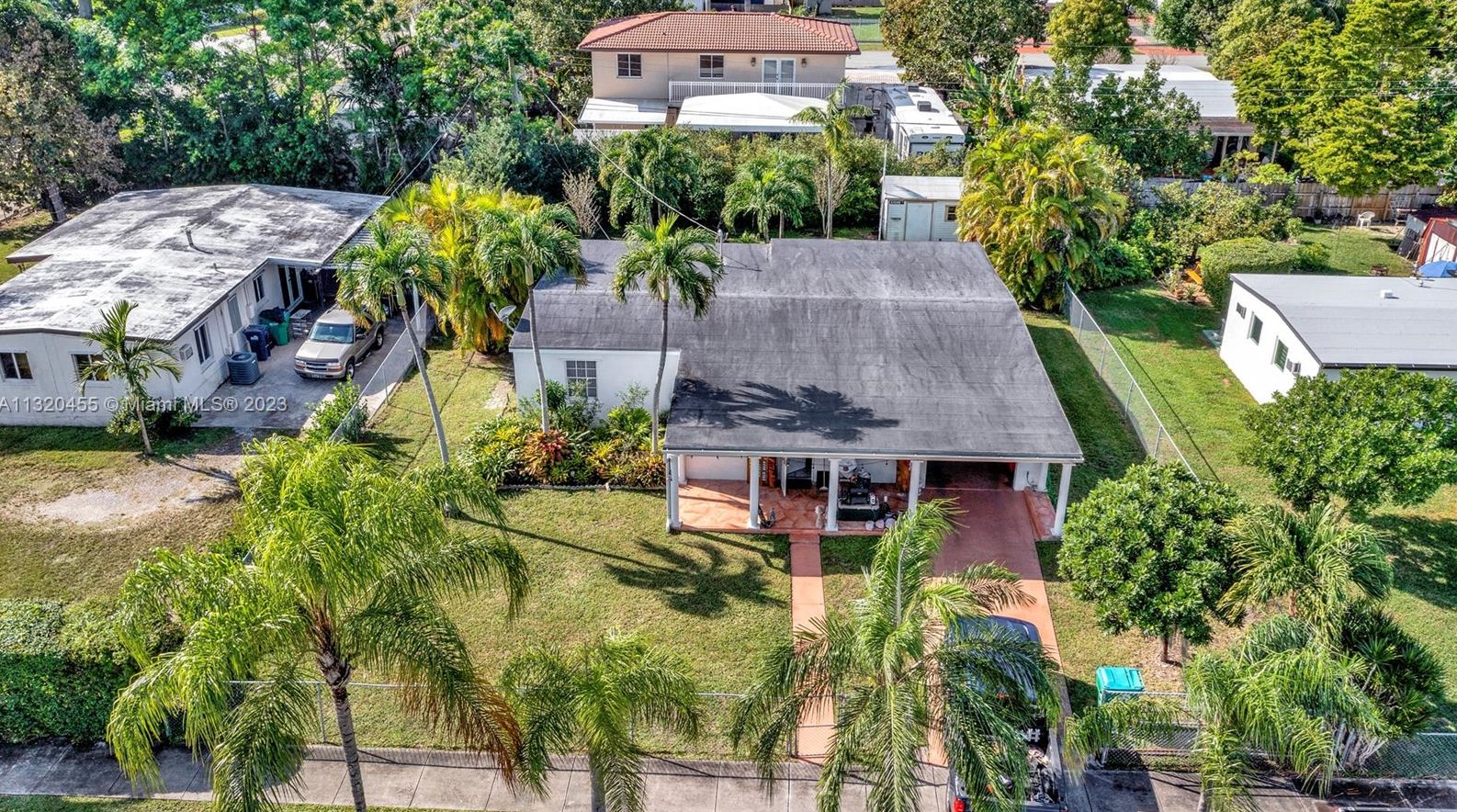 4630 97 Ct, Miami FL 33176-4908 exterior