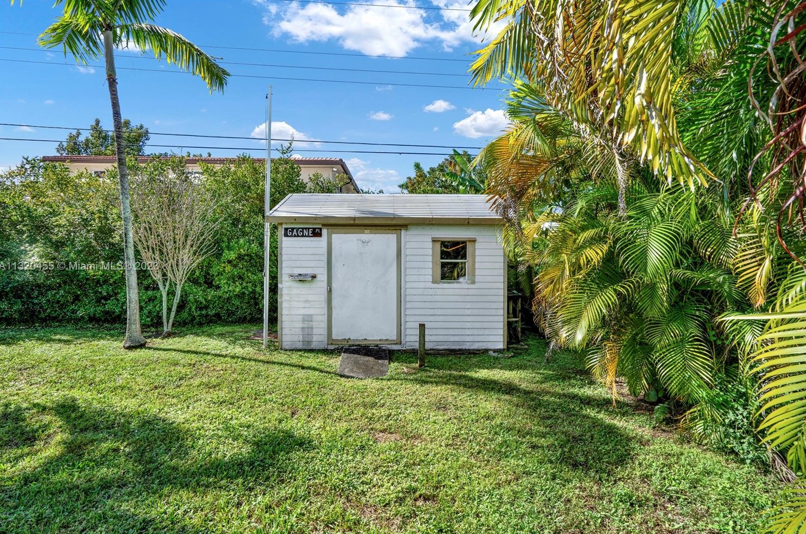 4630 97 Ct, Miami FL 33176-4908 exterior