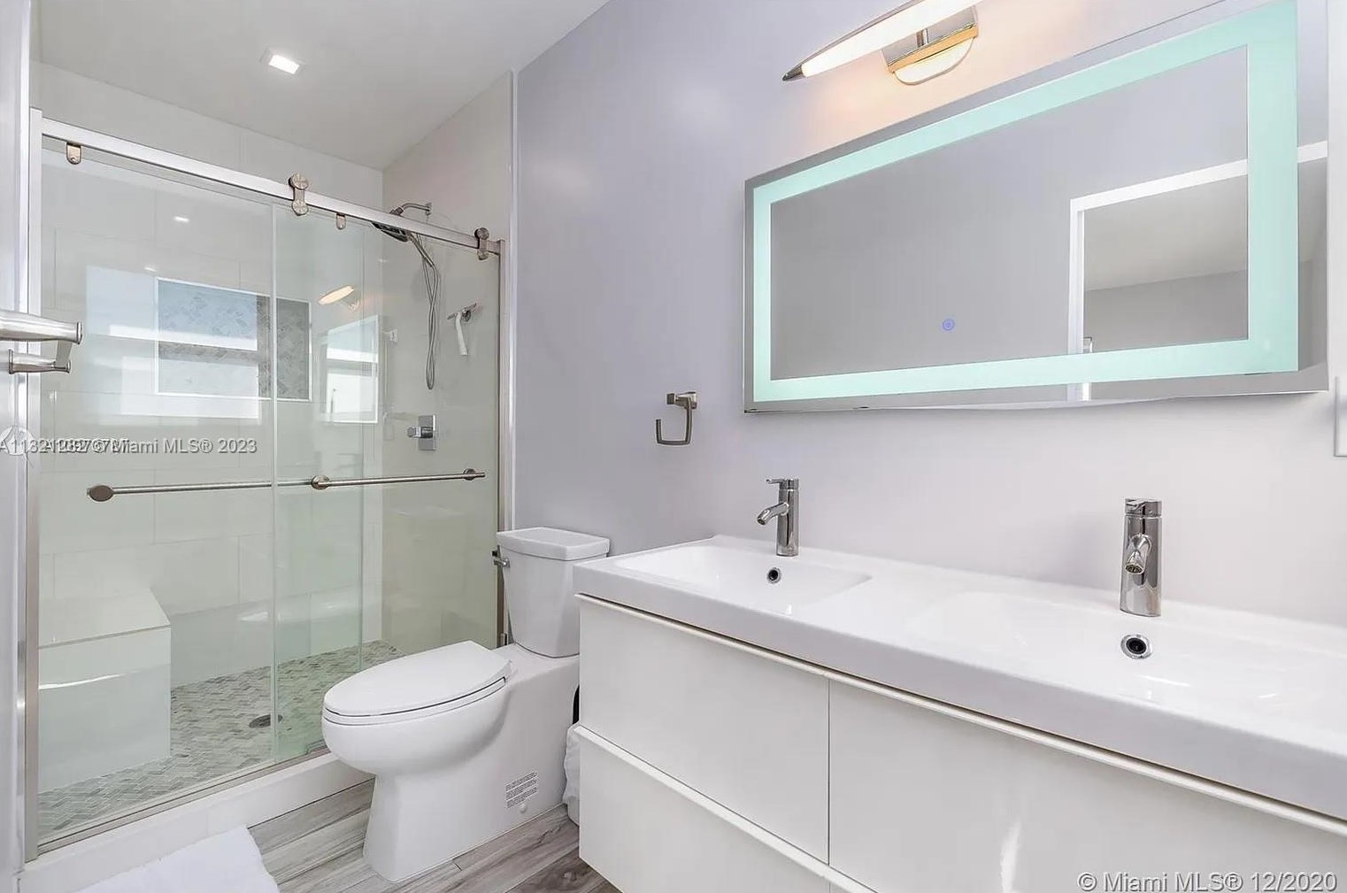 1644 Washington St, Hollywood FL  33020-6121 exterior