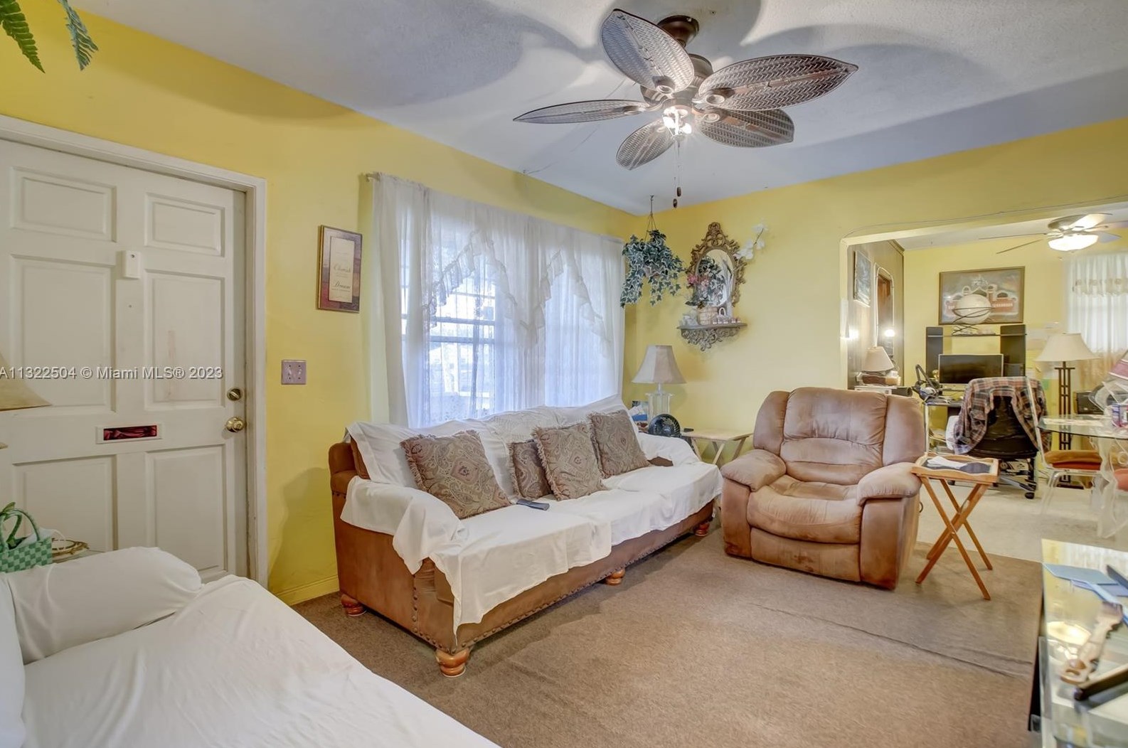6405 Grant St, Hollywood FL  33024-5837 exterior
