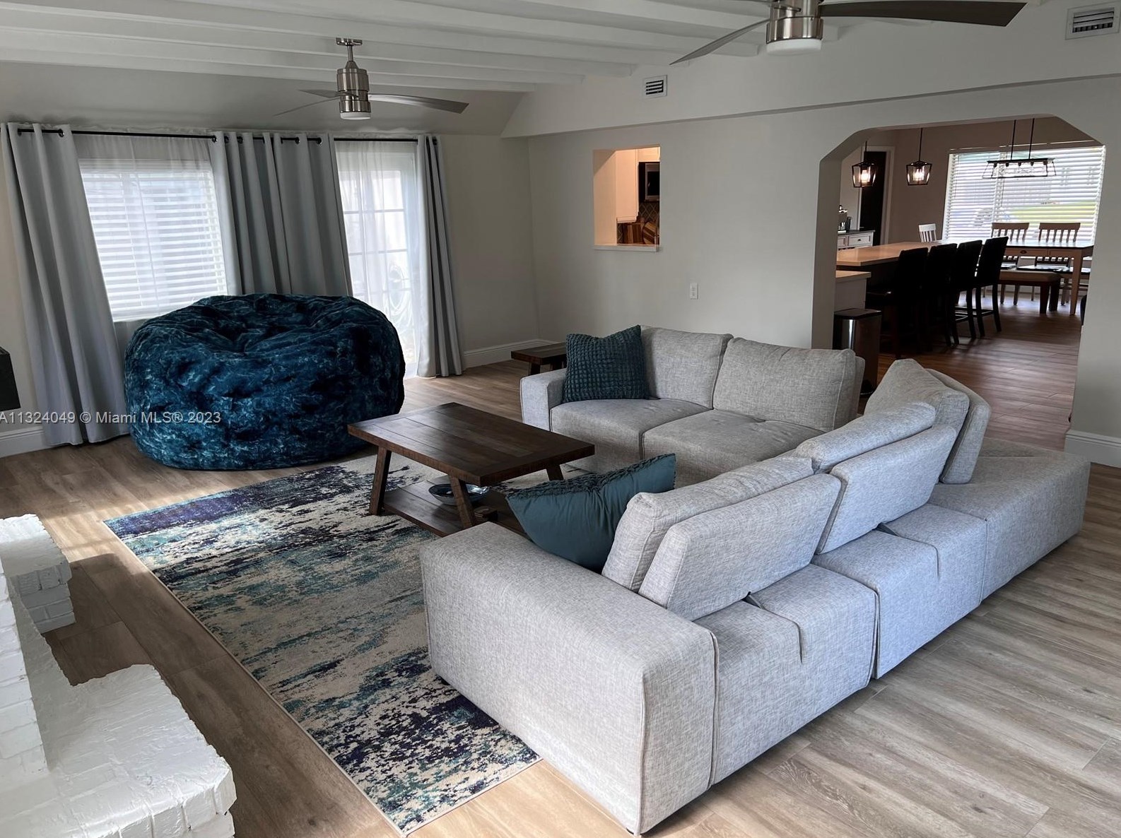 9470 Tiffany Dr, Miami FL  33157-7962 exterior